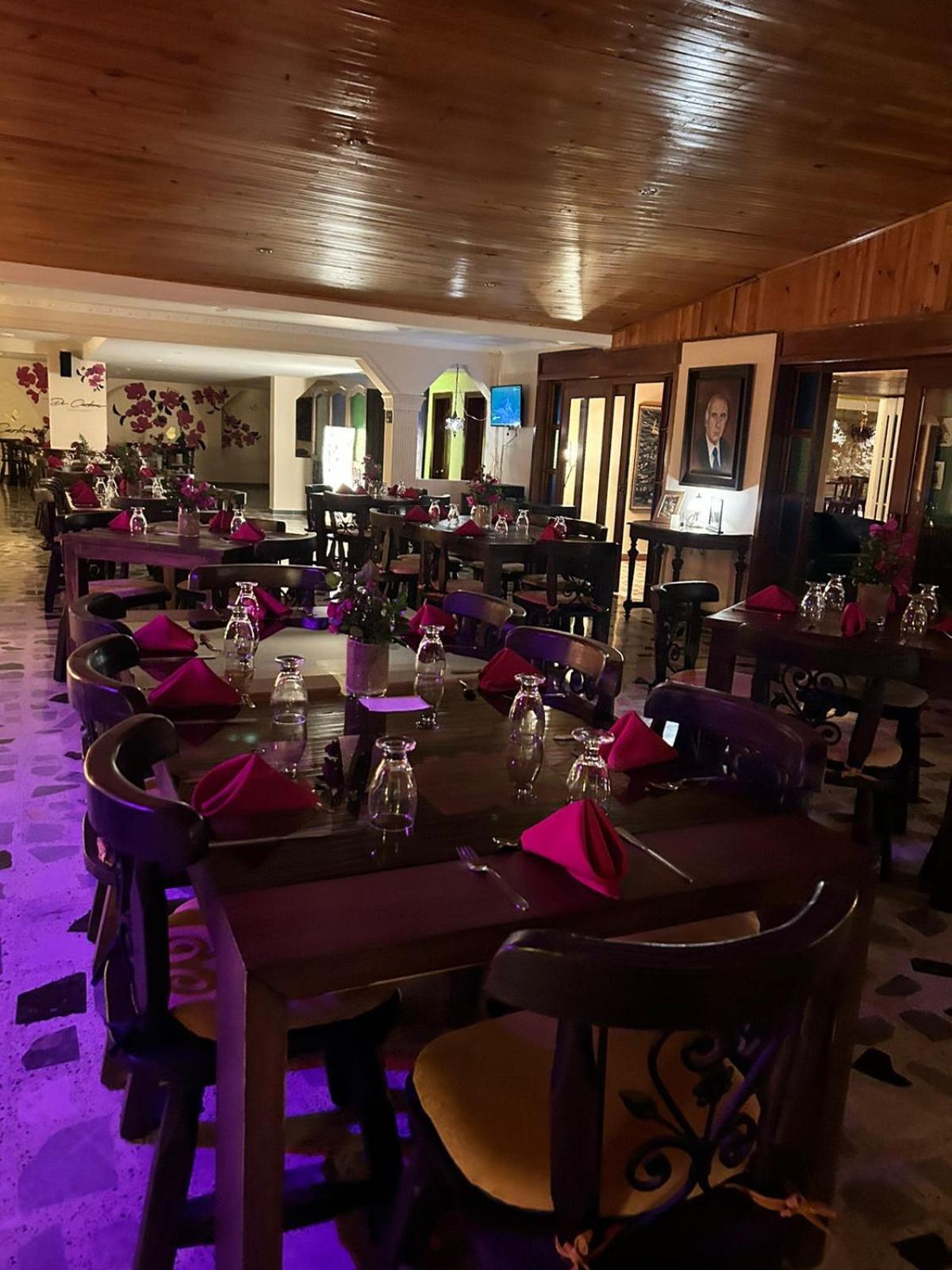 Di Carbone Hotel Gastrobar Facatativa المظهر الخارجي الصورة