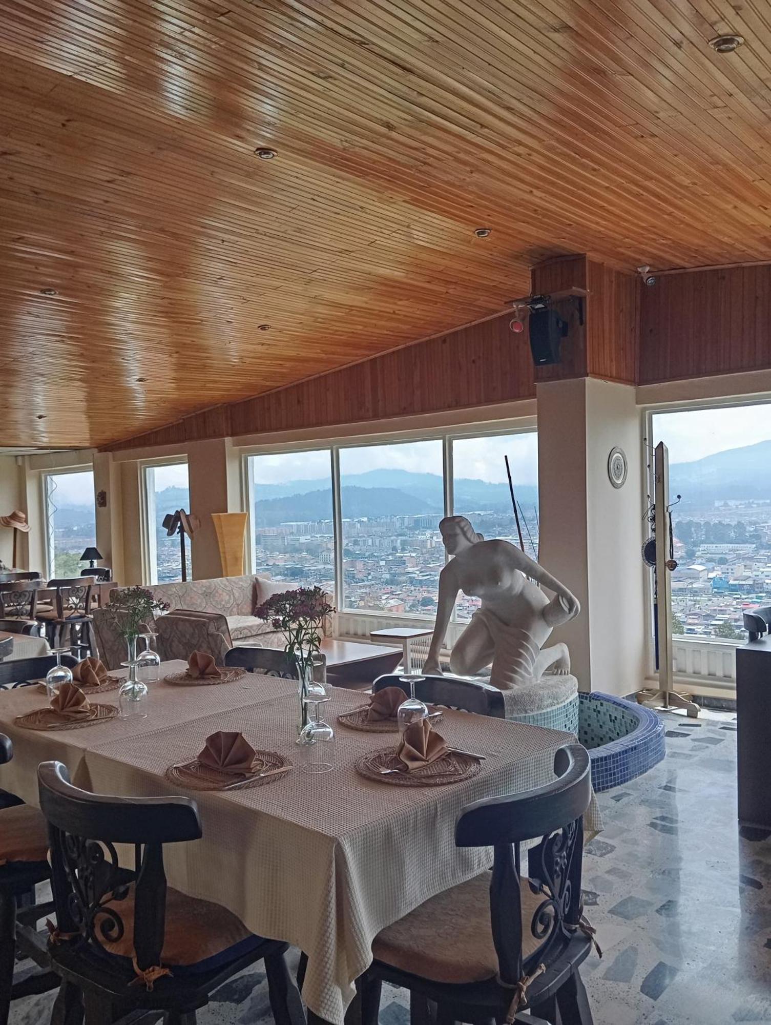 Di Carbone Hotel Gastrobar Facatativa المظهر الخارجي الصورة